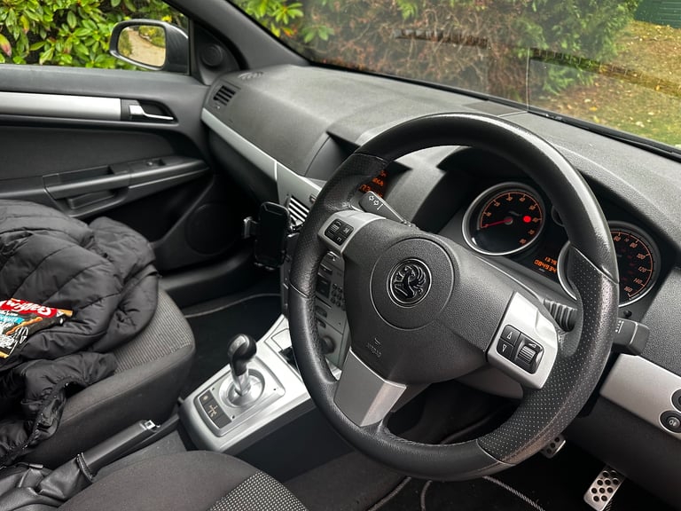 Vauxhall, ASTRA, Hatchback, 2007, Automatic, 1364 (cc), 3 doors