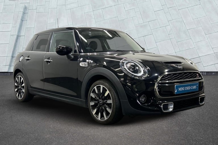 image for 2019 MINI Hatch 5-Door Hatch Cooper S Exclusive HATCHBACK Petrol Automatic