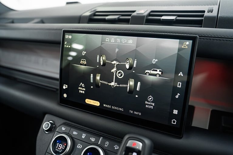 2024 Land Rover Defender 3.0 D250 X-Dynamic HSE 90 3dr Auto ESTATE DIESEL Automatic