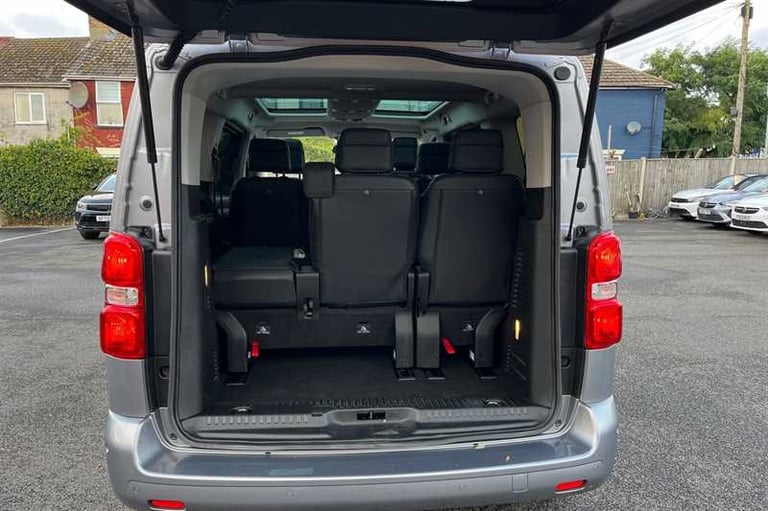 2023 Peugeot Traveller Business VIP 2.0 BlueHDi Diesel Automatic Start/Stop (180ps) MPV Diesel Au...
