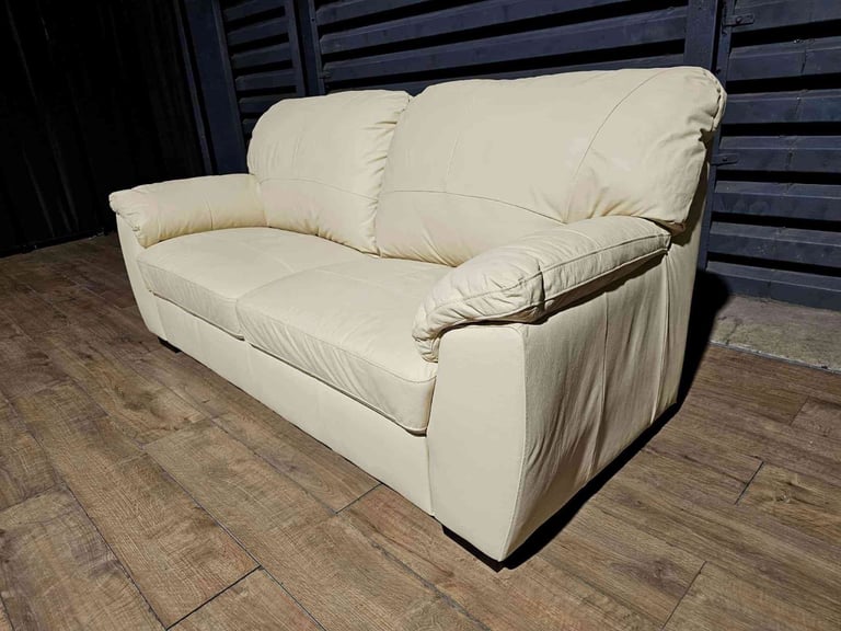 Unused Real Leather 3 Seater Sofa - Ivory. 
