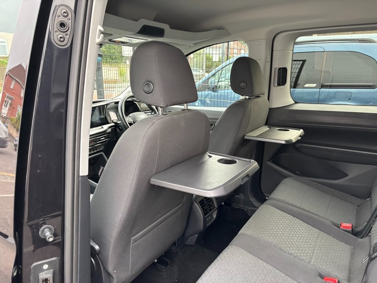 2022 Ford Tourneo Connect 2.0 EcoBlue Titanium 5dr [7 seat] MPV Diesel Manual