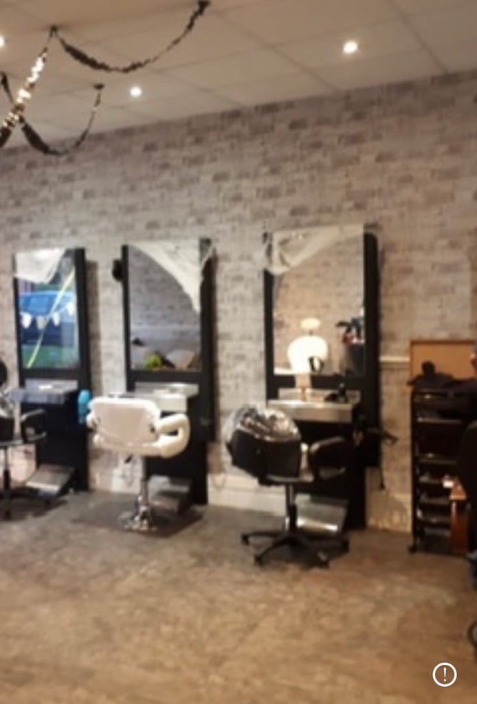 image for Salon mirrors 