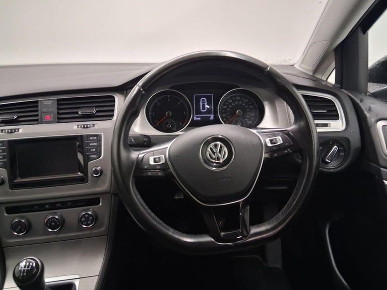 2014 Volkswagen Golf 1.6 TDI BlueMotion Tech Match Hatchback 5dr Diesel Manual Euro 5 (s/s) (105 ...