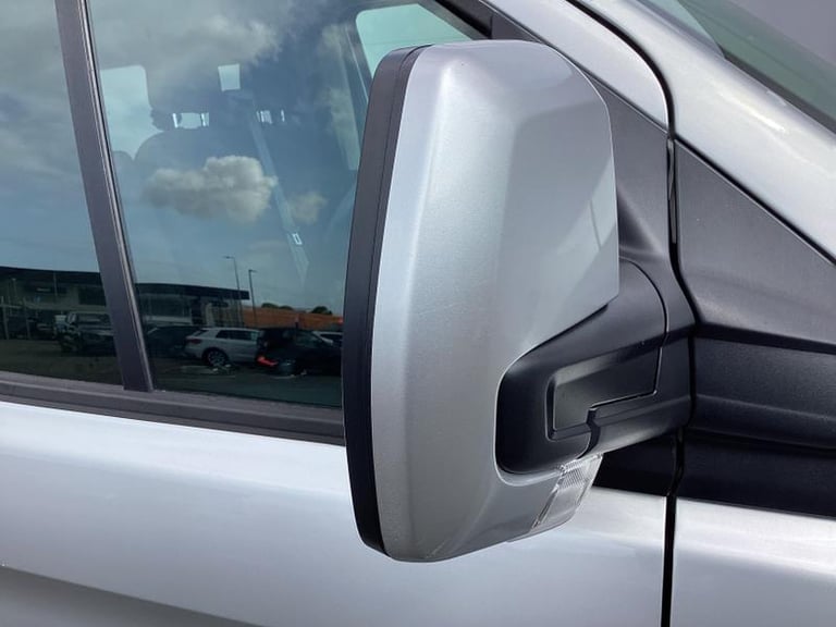 2021 Ford Transit Custom 2.0 320 EcoBlue Limited Crew Van Double Cab 5dr Diesel Auto L2 H1 Euro 6...