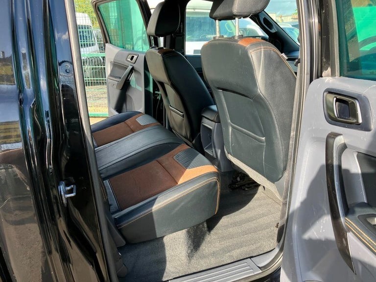 FORD RANGER 3.2L 200BHP 4X4 PICKUP AUTO GEARBOX WITH AIRCON SATNAV.