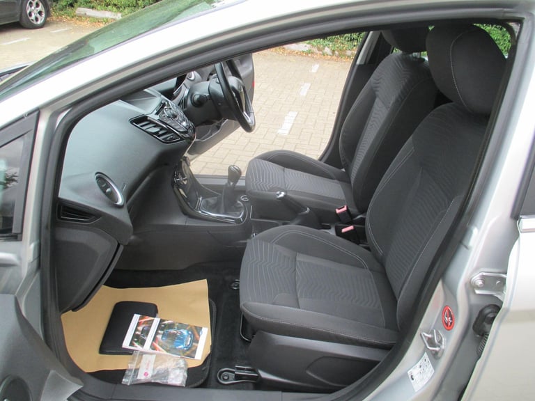2014 Ford Fiesta 1.25 Zetec Euro 5 5dr HATCHBACK Petrol Manual