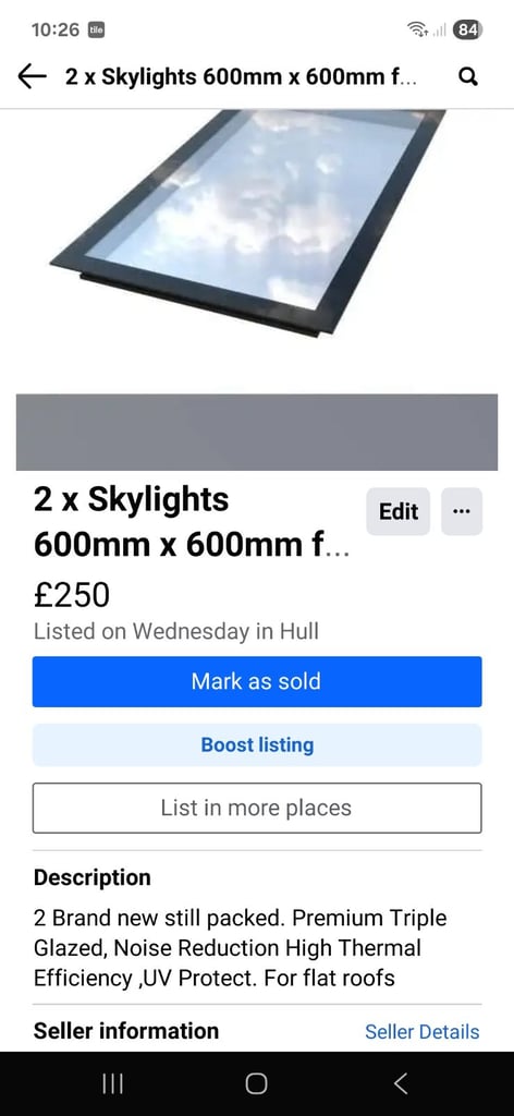 2 flat roof skylights 600m x 600 Brand new
