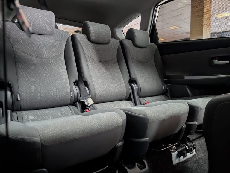 2012 Toyota Prius+ 1.8 VVT-h T4 MPV 5dr Petrol Hybrid CVT Euro 5 (s/s) (136 ps) MPV Petrol/Electr...