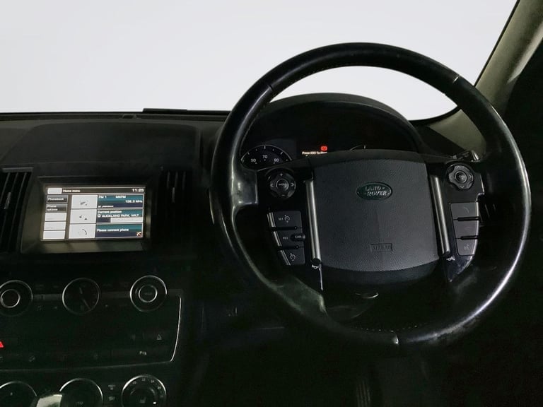 2014 Land Rover Freelander 2 2.2 SD4 Metropolis SUV 5dr Diesel CommandShift 4WD Euro 5 (190 ps) D...