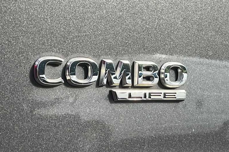 2021 Vauxhall Combo Life 1.2 Turbo GPF Energy MPV 5dr Petrol Manual Euro 6 (s/s) (110 ps) MPV Pet...
