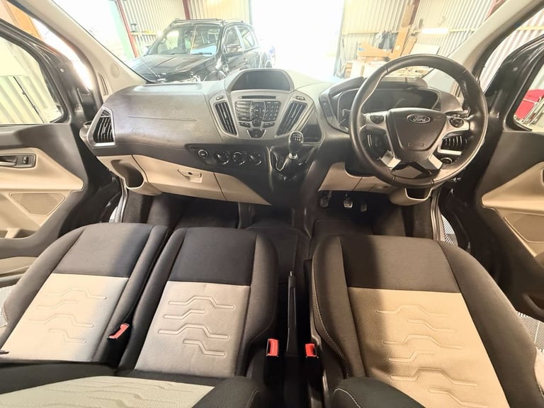2017 Ford Transit Custom 2.0 TDCi 310 Limited Crew Cab Van 5dr Diesel Manual L1 H1 (163 g/km, 128...