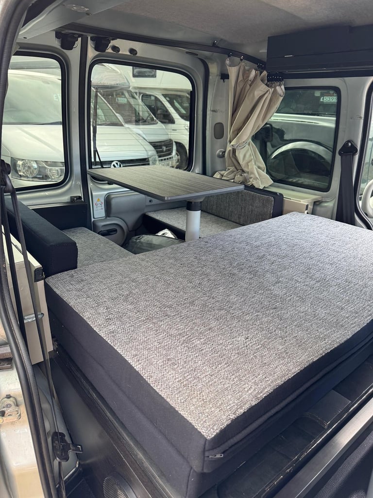 RENAULT KANGOO 1.6 16v Authentique Micro Camper Van Auto Grey Auto Petrol 2007