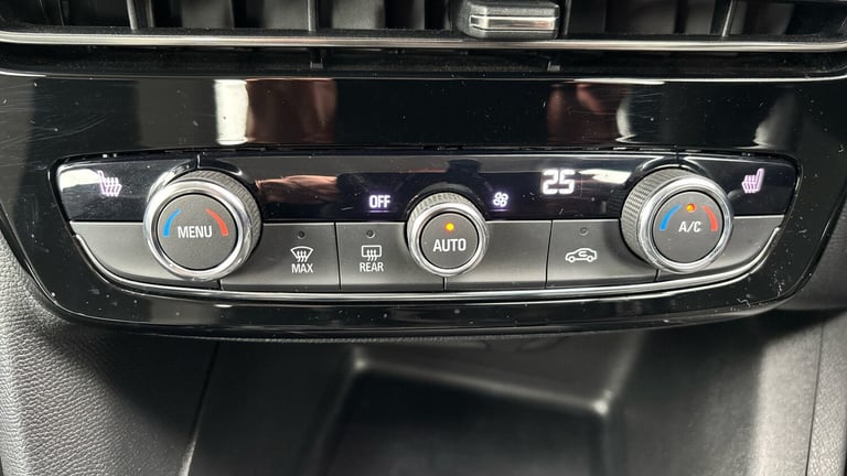 2021 Vauxhall Mokka 1.2 Turbo 100 Elite Nav Premium 5dr HATCHBACK PETROL Manual