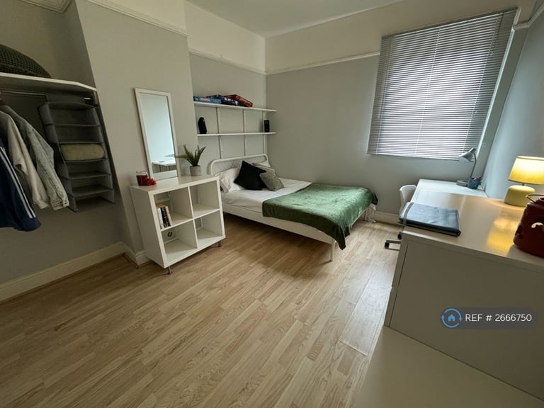 3 bedroom house in Brookdale Road, Liverpool, L15 (3 bed) (#2666750)