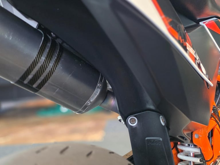 2015 KTM 690 SMC SUPER MOTO EXTRA'S 10,000 MILE'S 