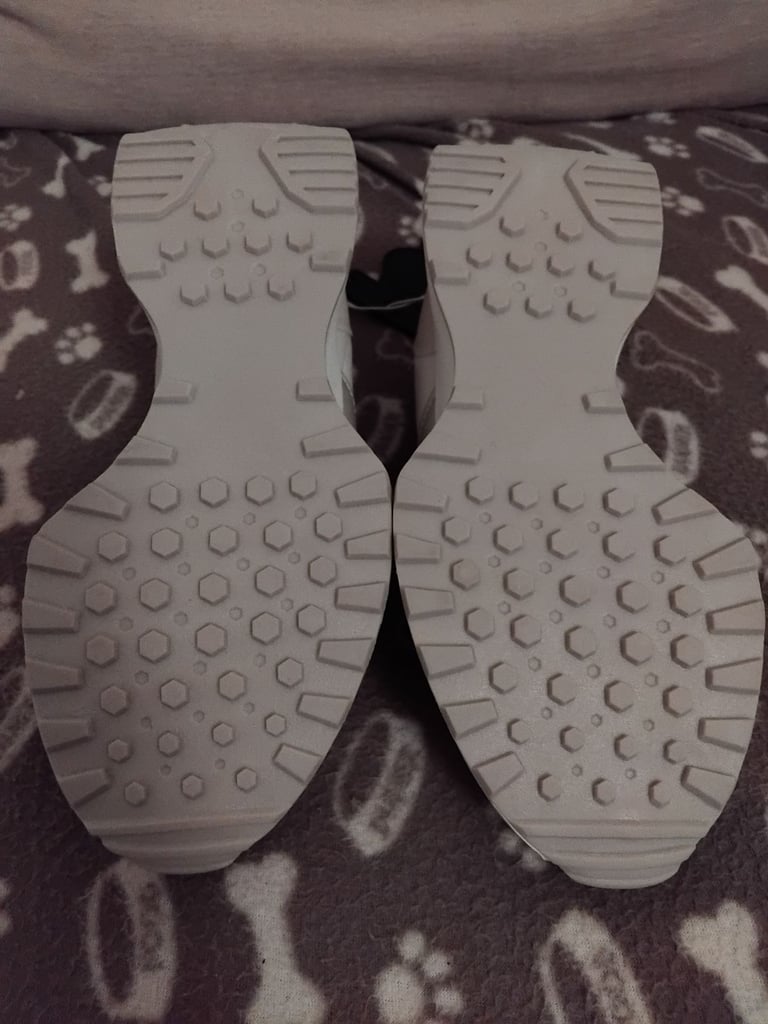 Ladies primark trainers size 4 brand new