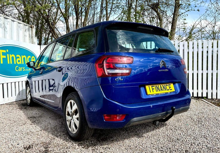 CAN'T GET CREDIT? CALL US! Citroen Grand C4 Picasso 1.2 PureTech Touch - £199 DEPOSIT, £66 PER WEEK