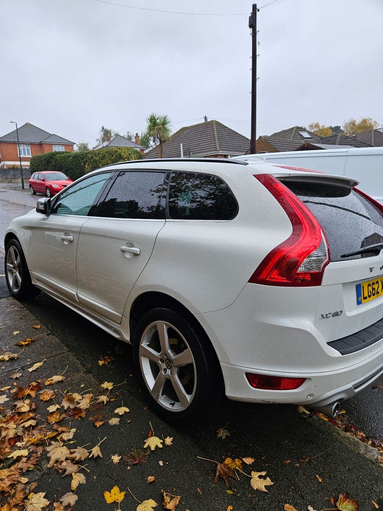 Volvo, XC60, Estate, 2012, Semi-Auto, 2400 (cc), 5 doors