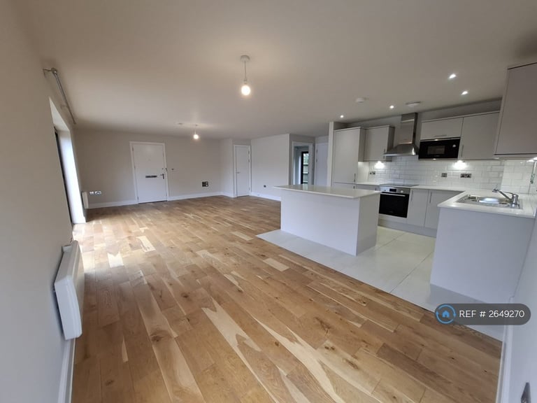 2 bedroom flat in Elmsted Barn, Stelling Minnis, Canterbury, CT4 (2 bed) (#2649270)