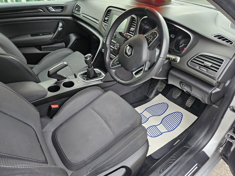 2019 Renault Megane 1.3 TCE Play 5dr ESTATE Petrol Manual
