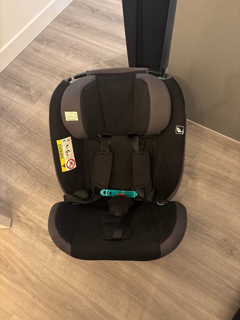 image for Rear facing car seat 