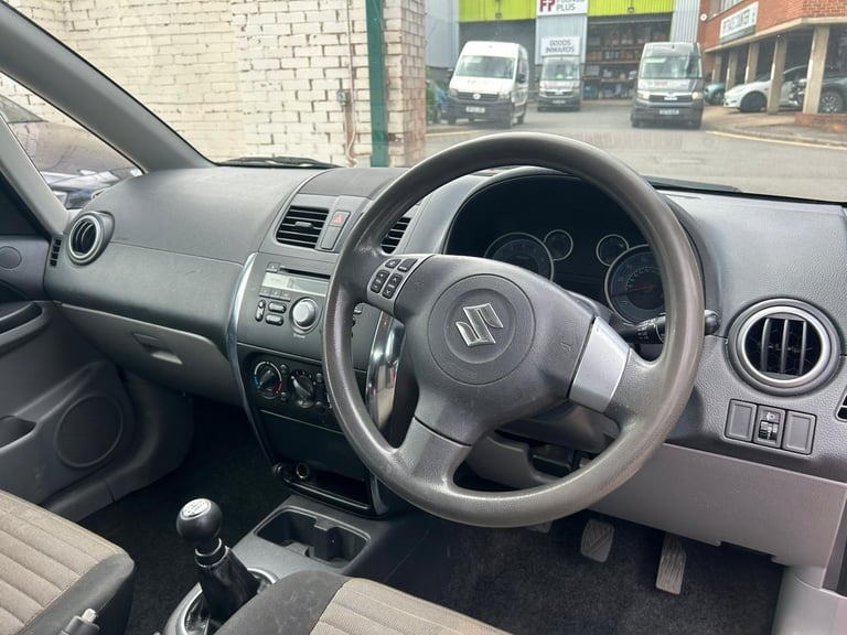 2013 Suzuki SX4 1.6 SZ3 Euro 5 5dr HATCHBACK Petrol Manual