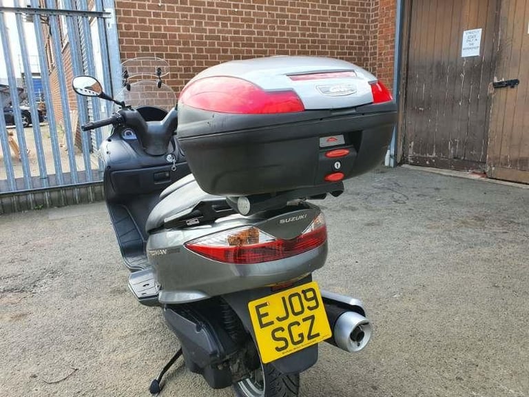 Suzuki UH200 K8 Burgman 'Only 5032 Miles' Full History