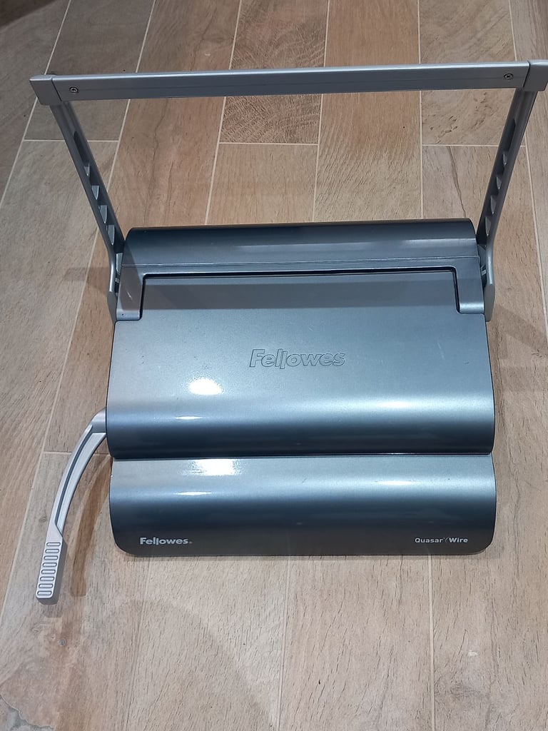 Wire-Binding Machine