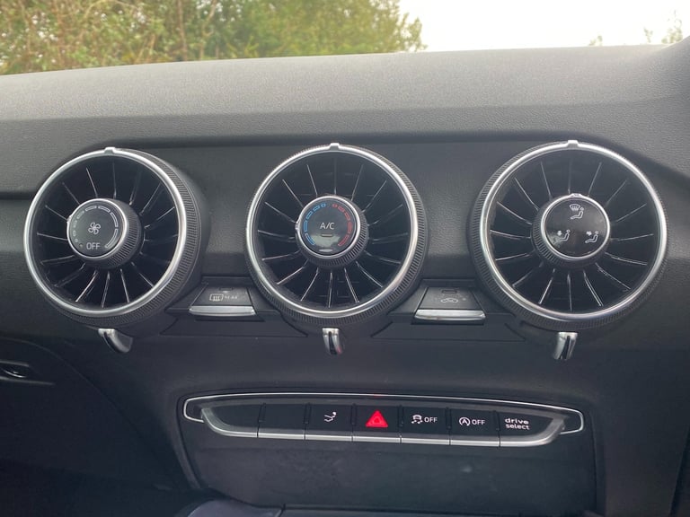 2016 Audi TT 1.8 TFSI S-Line 2dr - Virtual Cockpit &amp; Heated Seats &amp; DAB Radio COUPE Petro...