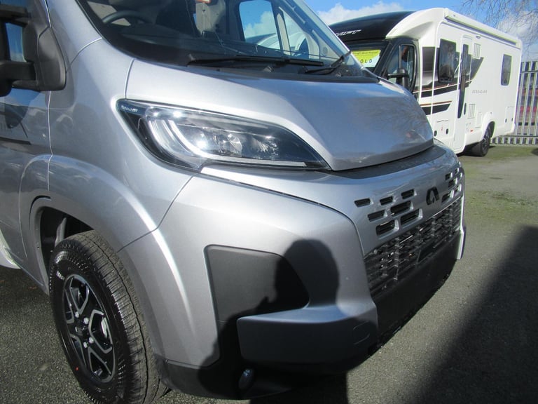 Adria Compact Supreme SL 2.2 Diesel 140BHP Automatic