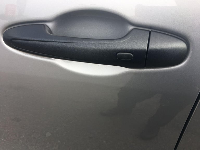 2023 Toyota Hilux 2.8 D-4D Invincible X Pickup Double Cab 4dr Diesel Auto 4WD Euro 6 (s/s) (2 Die...