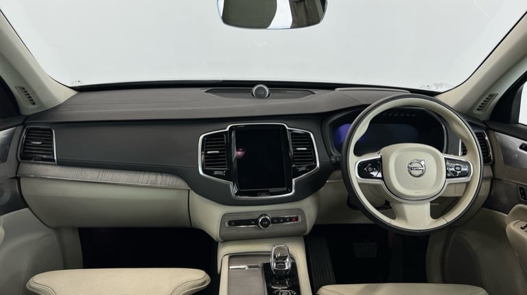 2024 Volvo XC90 2.0 B5P [250] Ultra Dark 5dr AWD Geartronic ESTATE PETROL Automatic