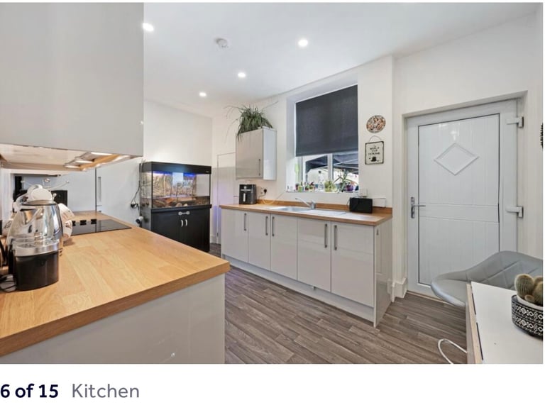 3 Bedroom Mid-Terrace for rent, Bury BL8- £1,200 pm