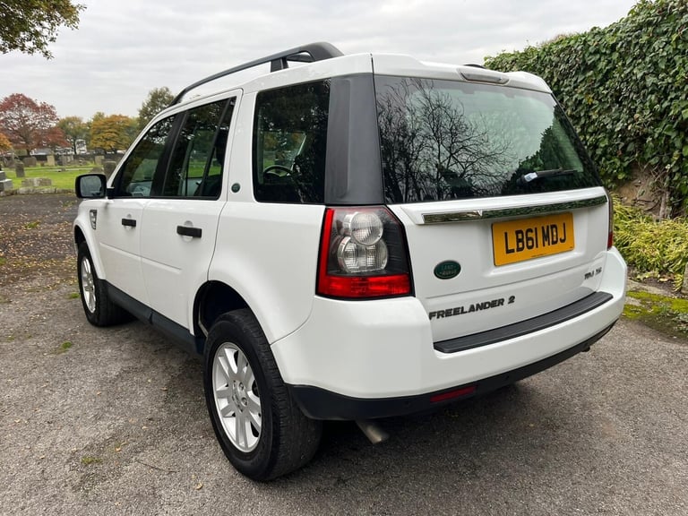 2012 Land Rover Freelander 2 2.2 TD4 XS CommandShift 4WD Euro 5 5dr ESTATE Diesel Automatic