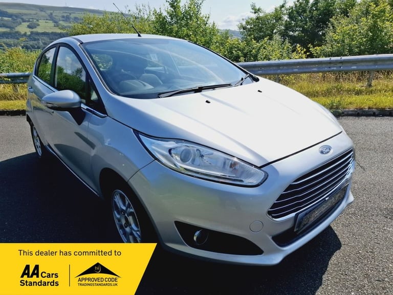 2016 Ford Fiesta 1.5 TDCi ECOnetic Zetec Hatchback 5dr Diesel Manual Euro 6 (s/s) (95 ps) Hatchba...