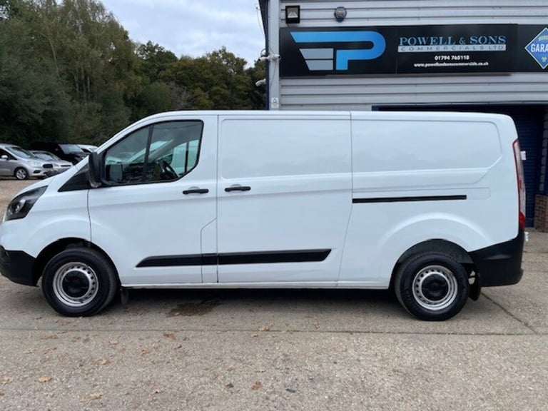 2023 Ford Transit Custom 300 EcoBlue Leader Panel Van Diesel Manual