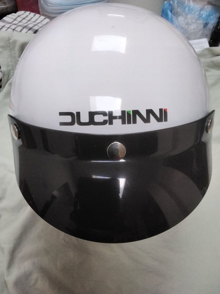 White Duchini Motorcycle Crash Helmet