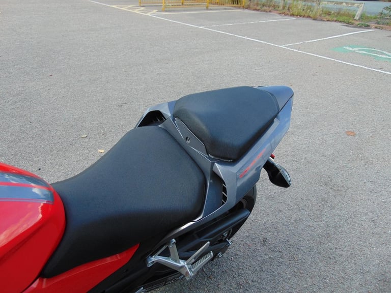 Honda CB500 FA-G 2016 Superb Naked A2 compliant roadster little use 4137 miles