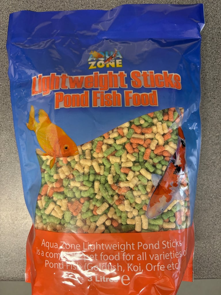 Lightweight Fish food sticks! 3 Litres