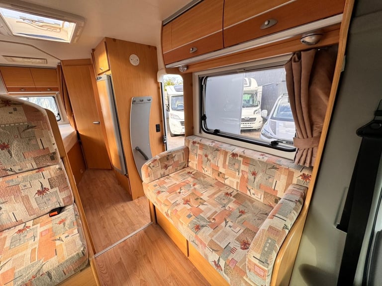 Lunar Premier H622 2.5 TD dCi 35 Panel Van 4dr Diesel automatic FWD L... 2007/07