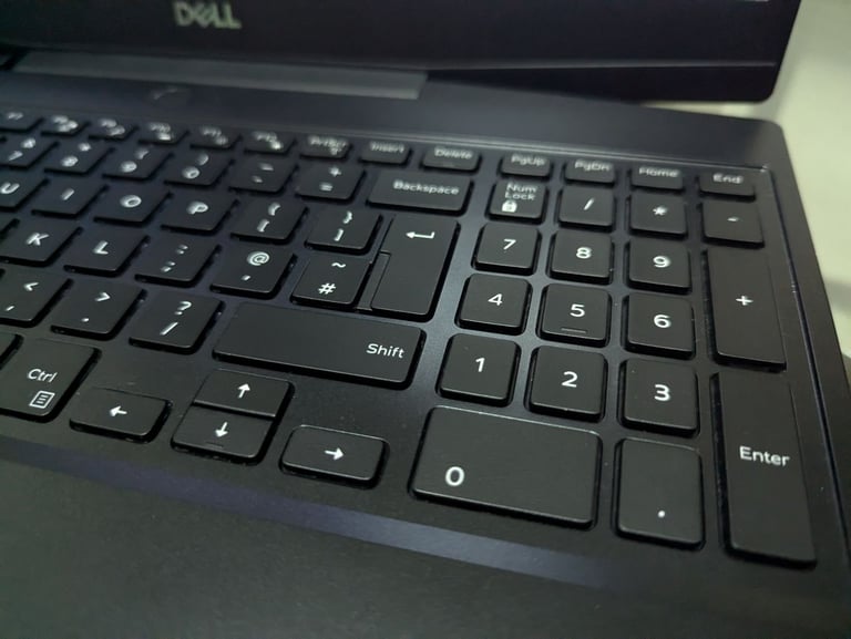 Dell G5 Gaming Laptop