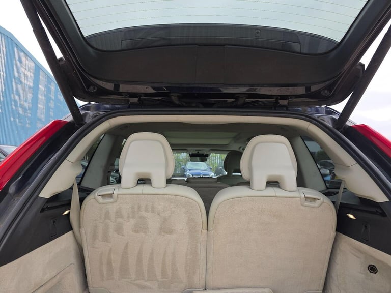 VOLVO XC90 2.0 D5 Inscription Geartronic 4WD Euro 6 (s/s) 5dr 2015