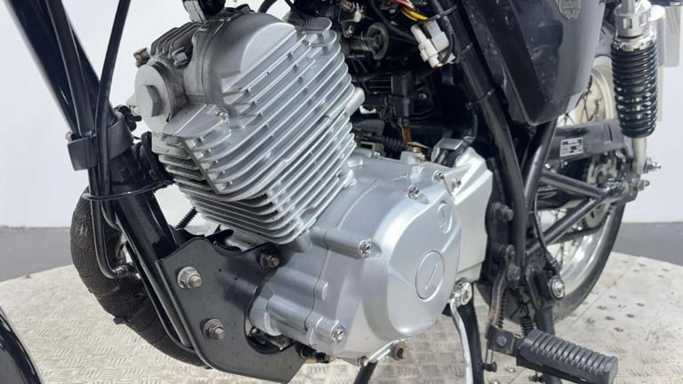 Ajs Cadwell [Phone number removed]K RUNNING PROJECT BIKE SPARES OR REPAIR PROJECT BIKE 125C