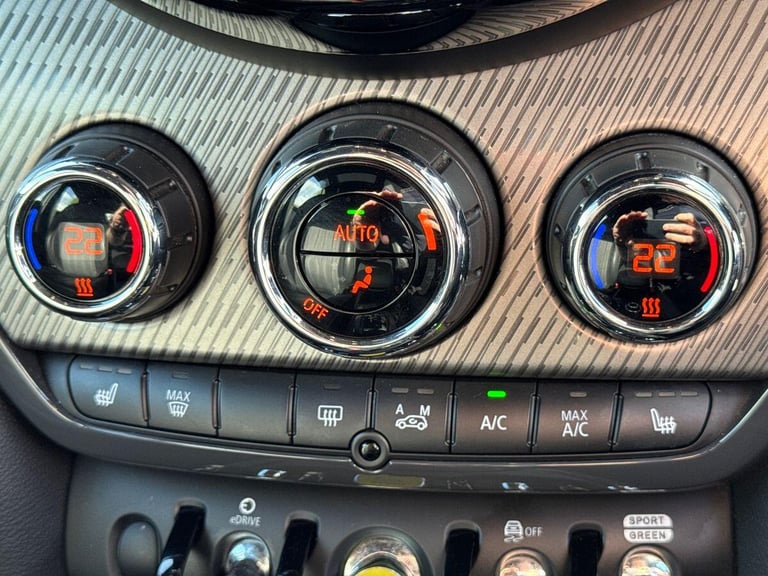 2023 MINI Countryman 1.5 10kWh Cooper SE Exclusive Auto ALL4 Euro 6 (s/s) 5dr HATCHBACK Petrol/El...