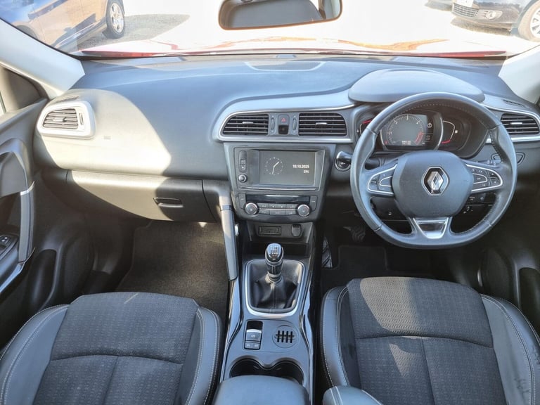2015 Renault Kadjar 1.6 dCi Dynamique S Nav Euro 6 (s/s) 5dr HATCHBACK Diesel Manual