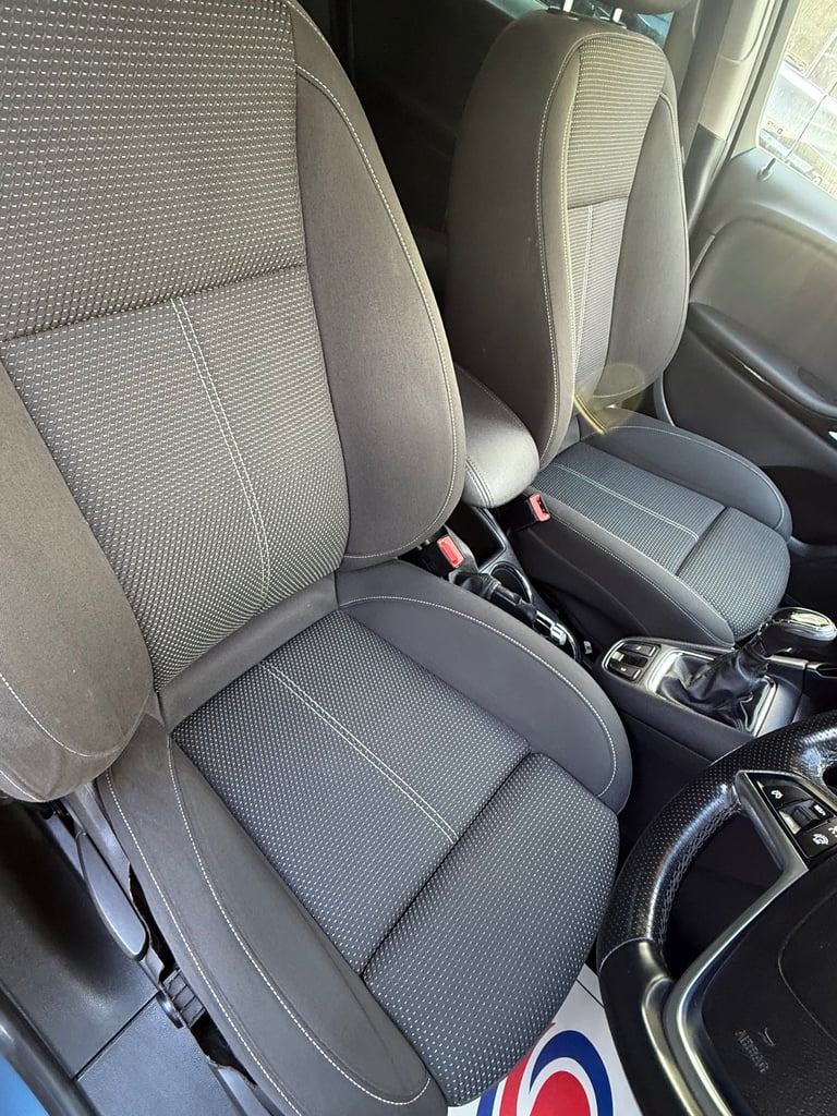 7- SEATER FULLY SERVICED NEW CLUTCH & FLYWHEEL!