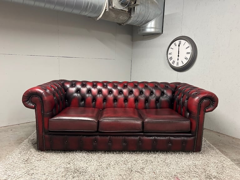 image for CHESTERFIELD 3 SEATER CLUB SOFA BED DELIVERY AVAILABLE 🚚