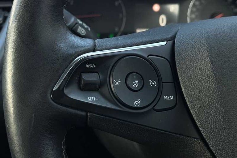 2020 Vauxhall Grandland X 1.2 Turbo Elite Nav Premium SUV 5dr Petrol Auto Euro 6 (s/s) (130 ps) S...