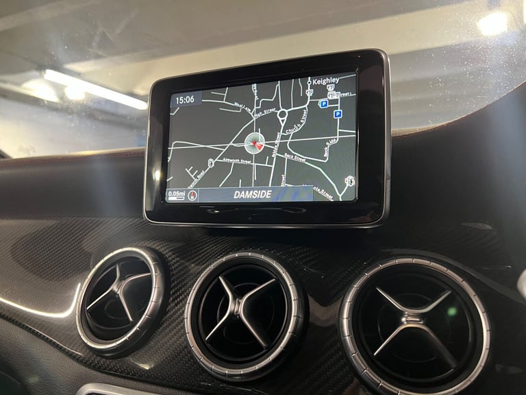2014 Mercedes-Benz CLA 2.0 CLA45 AMG Speedshift DCT 4MATIC (s/s) 4dr SALOON Petrol Automatic